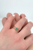 Emerald Ring in 18K Gold – Double Band Design